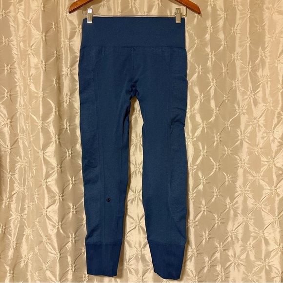 Lululemon Blue Ebb to Street Seamless Leggings Pants - Picture 6 of 15